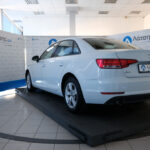 AUDI-A4-2016-10-latsis.gr