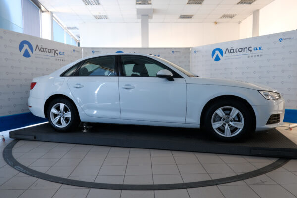 AUDI-A4-2016-14-latsis.gr