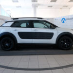 CITROEN-C4-CACTUS-2016-13-latsis.gr