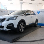 PEUGEOT-3008-2018-18-latsis.gr