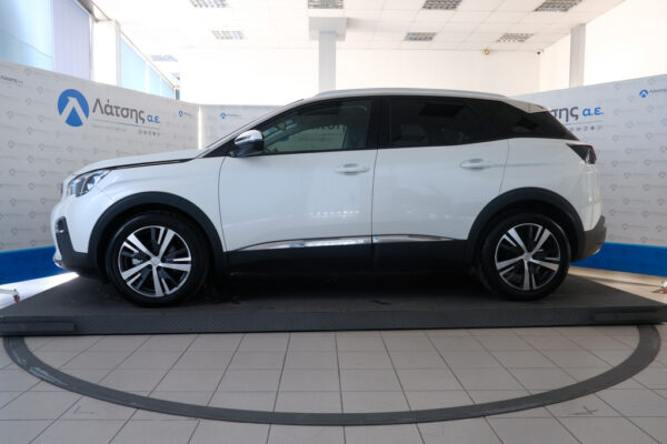 PEUGEOT-3008-2018-20-latsis.gr