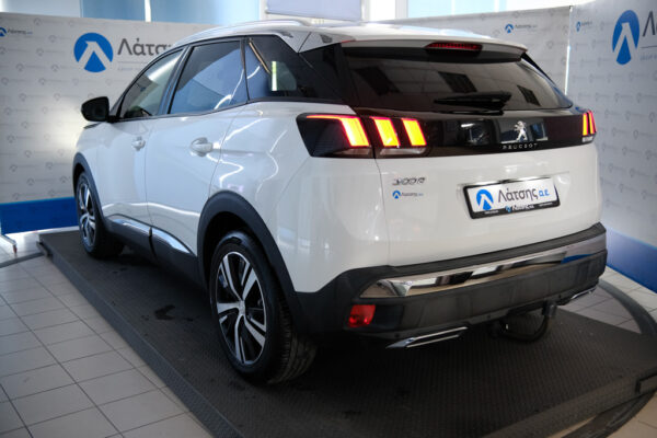 PEUGEOT-3008-2018-57-latsis.gr