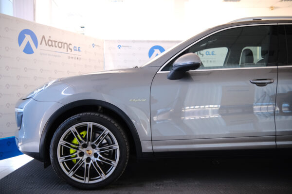 PORSCHE-CAYENNE-2015-ΓΚΡΙ–20-latsis.gr