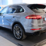 PORSCHE-CAYENNE-2015-ΓΚΡΙ–54-latsis.gr