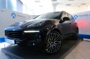 PORSCHE-CAYENNE-2017-ΜΑΥΡΟ--3-latsis.gr